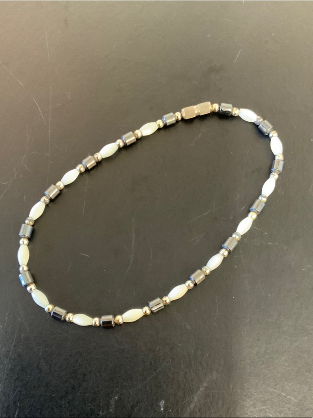 White and Silver Beaded Women's Ankle Branclet